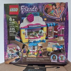 LIKE NEW COMPLETE SET....LEGO Friends Colorful Cupcake Café Set